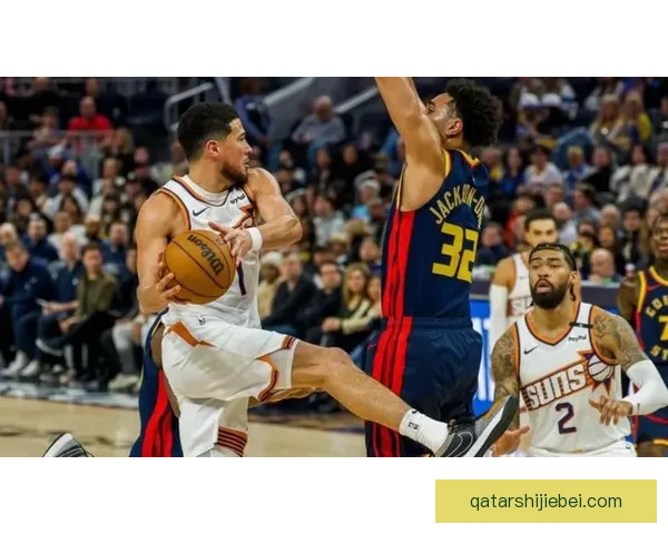 菲尼克斯太阳大胜印第安纳步行者取得133比98的精彩胜利